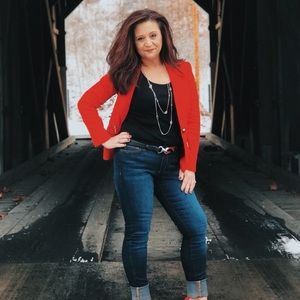 Meet your Posher, Josie